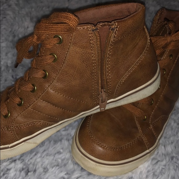 Cat and jack - Picture 2 of 3